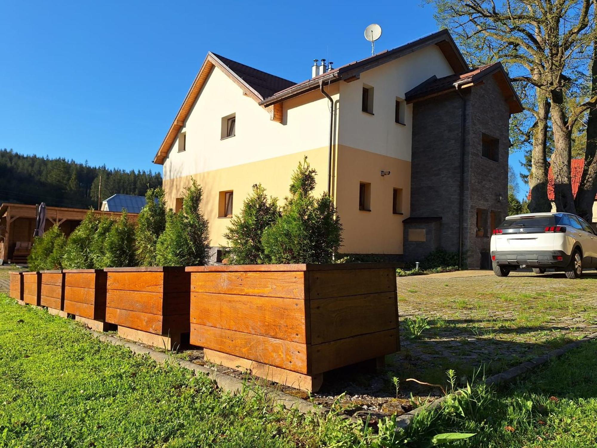 Vila Pohoda Javorniky S Rozlahlym Pozemkom Makov Exterior foto